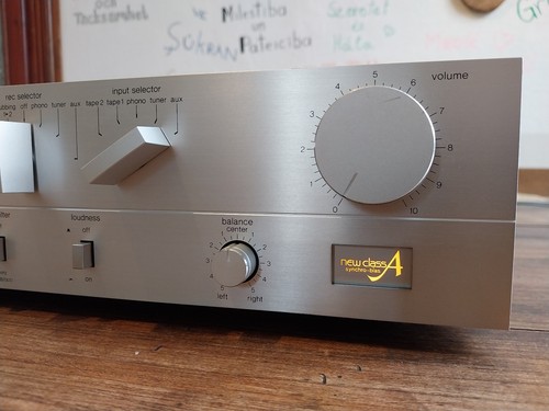 Amplificatore integrato